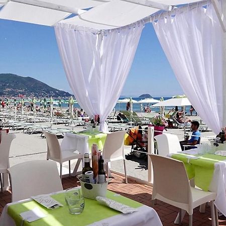 Hotel Splendid Mare Laigueglia Ngoại thất bức ảnh