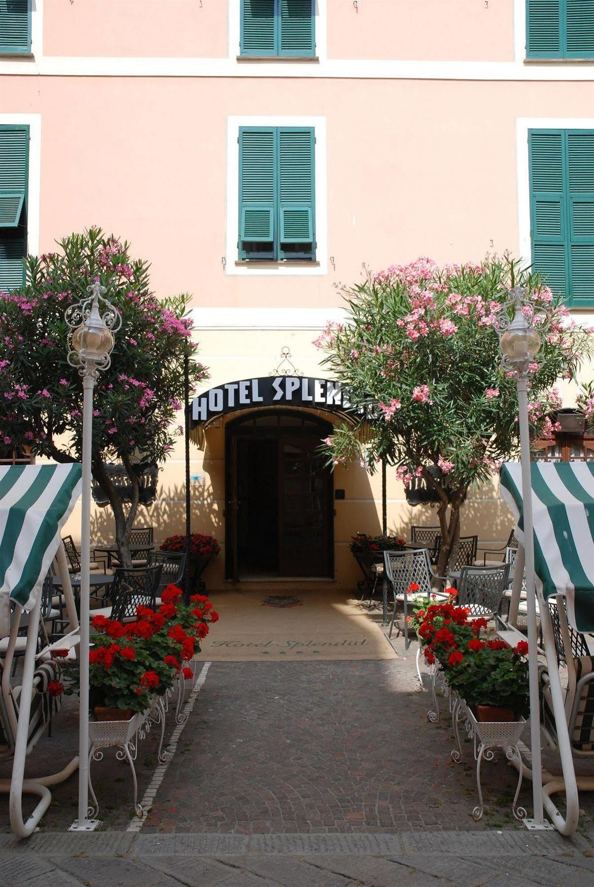 Hotel Splendid Mare Laigueglia Ngoại thất bức ảnh
